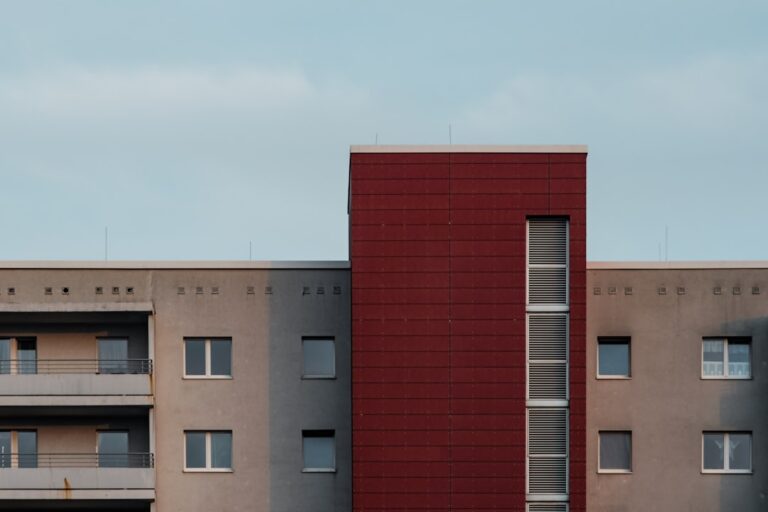 Mieszkania spółdzielcze w PRL – marzenie o własnym M